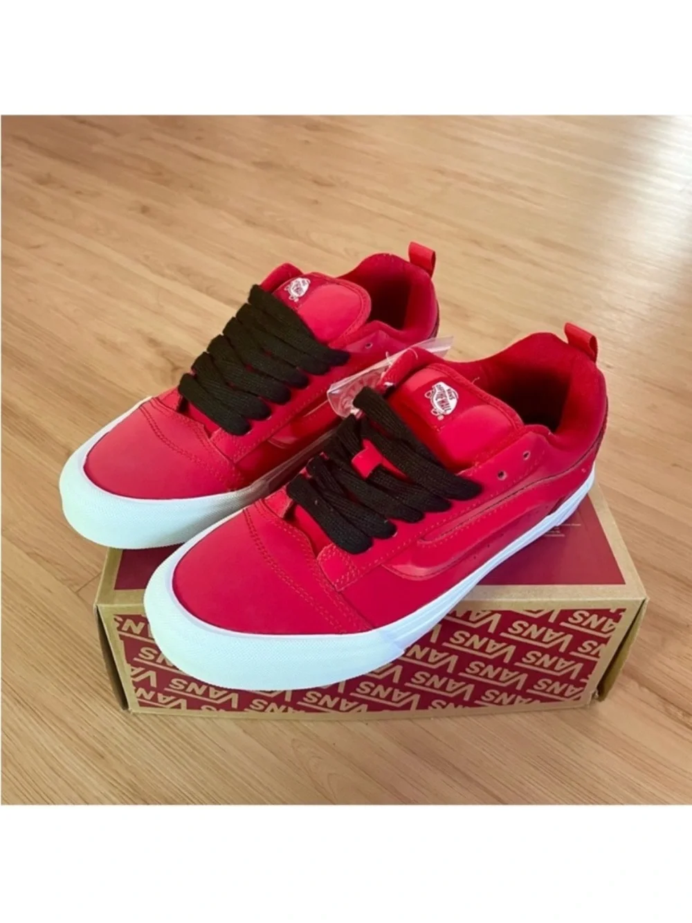 Vans Knu Skool VNO00D6CREB Red Black Women 9.5US